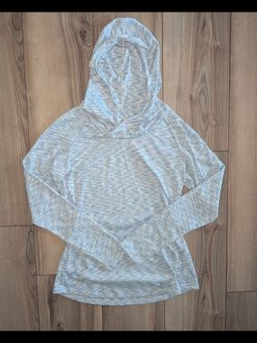 Columbia Light Heather Blue Hooded Long-Sleeve Pullover